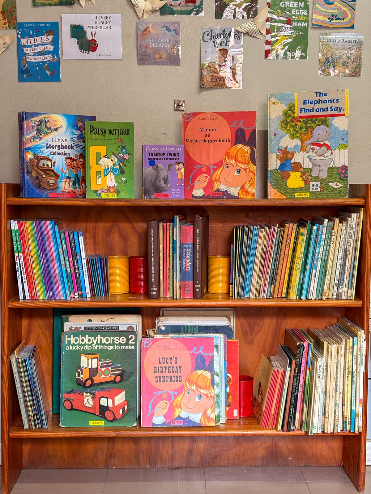 Library 16